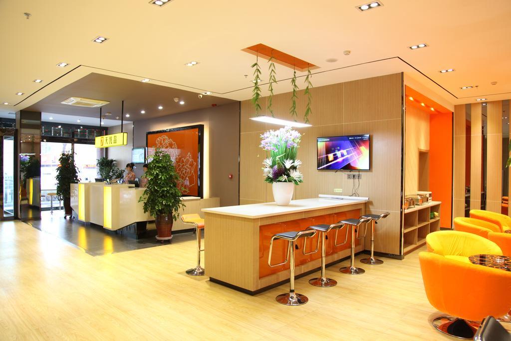 7 Days Premium Zhangye West Toursim Bus Station Exterior foto